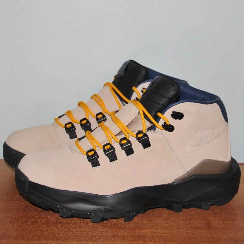 Nike Cygnal Leather Waterproof Boots Mens 9.5 10.5 Desert Ore Navy Black